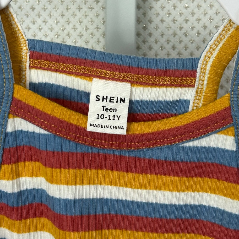 Shein Kids - Picture 3 of 3